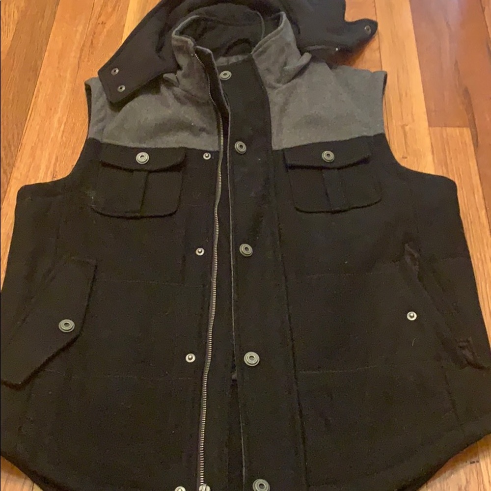 Xios men vest